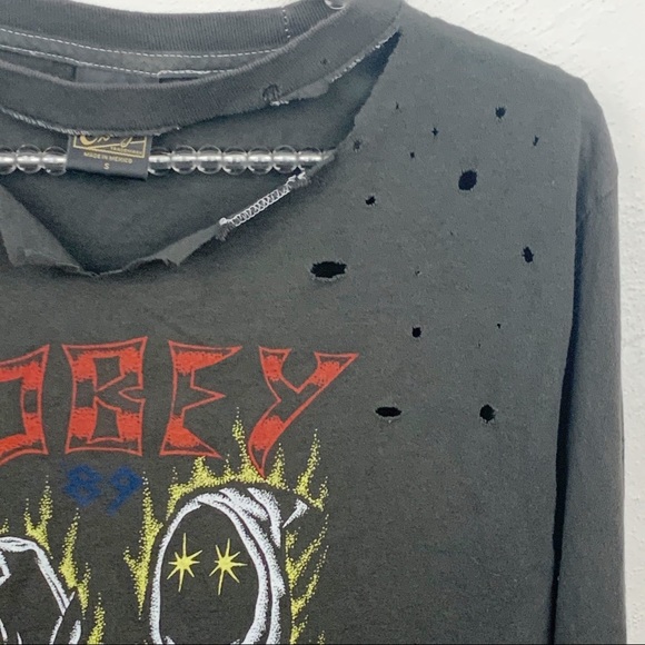 Obey l Grey Distressed Grim Reaper Graphic T-shirt - Picture 2 of 6